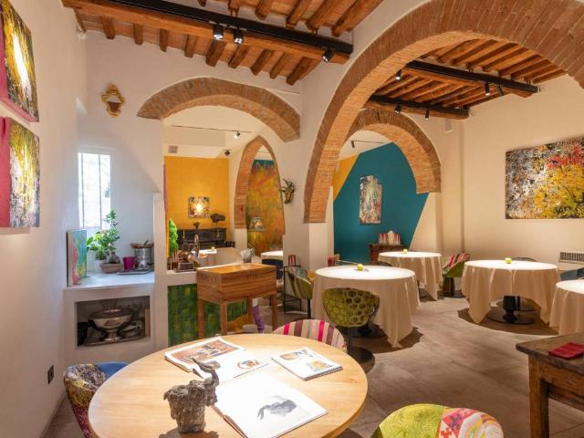 Attività / Licenza in vendita a Siena SI