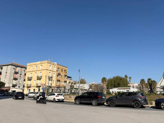 Attività / Licenza in vendita a Siracusa SR