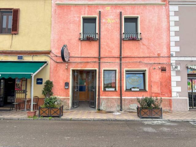Attività / Licenza in vendita a Sorso SS