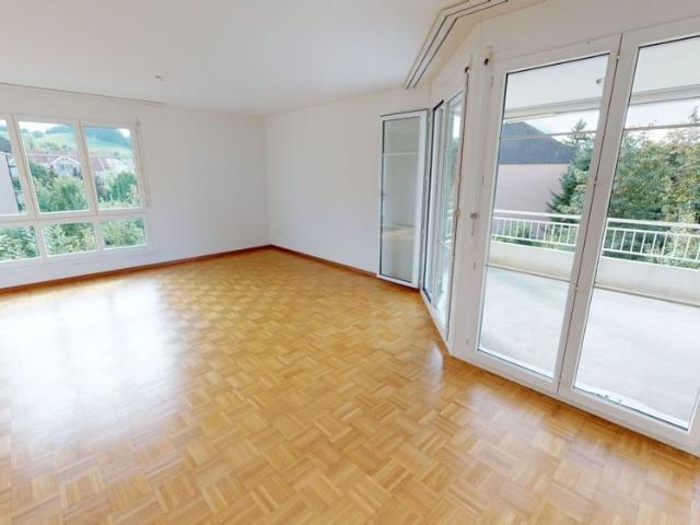 ATTRACTIVE apartment is looking for tenants