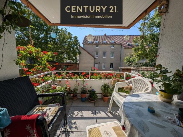 Attraktiv geschnittene 2 Zimmer Wohnung mit Stellplatzmöglichkeit