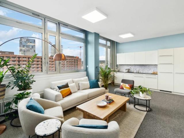 Attraktive Büro und Gewerbeflächen an bester Lage von Regensdorf