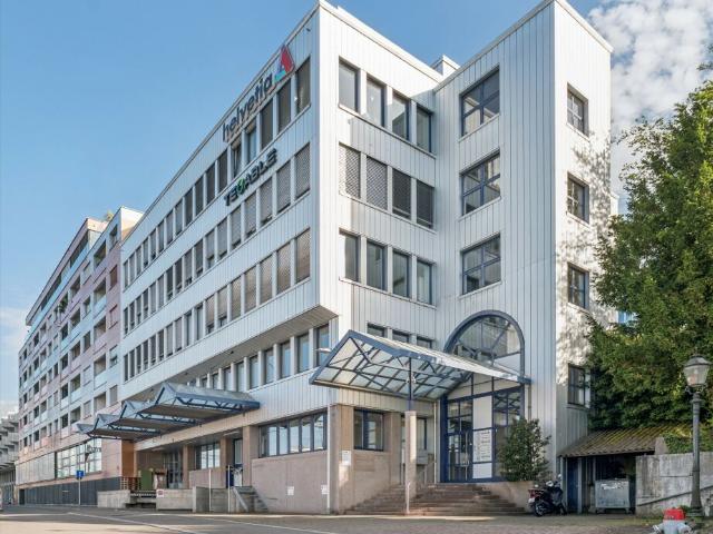 Attraktive Bürofläche an zentraler Lage in Horgen mit Blick auf den Zürichsee