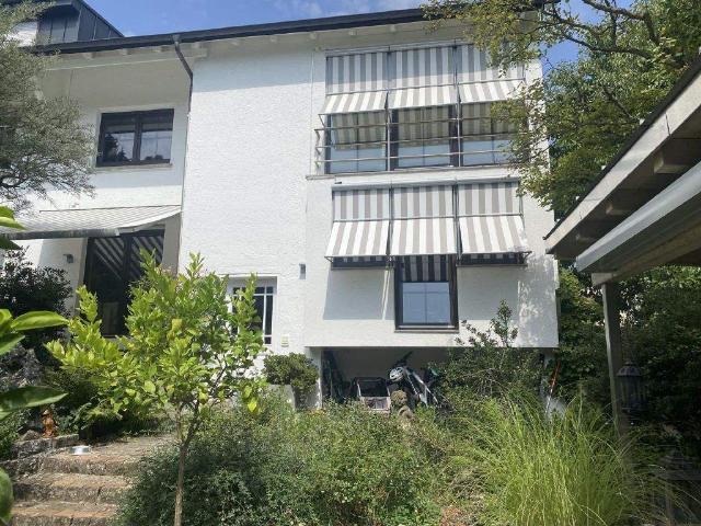 Attraktive Doppelhaushälfte in Bad Mergentheim Modernisierter Wohnkomfort mit Gartenidylle und Wellness