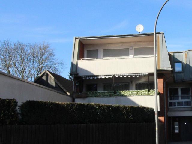ATTRAKTIVE ETW | MIT EINEM GROSSZÜGIGEN BALKON + PKW STELLPLATZ |BOCHUM LANGENDREER, ZENTRALE LAGE