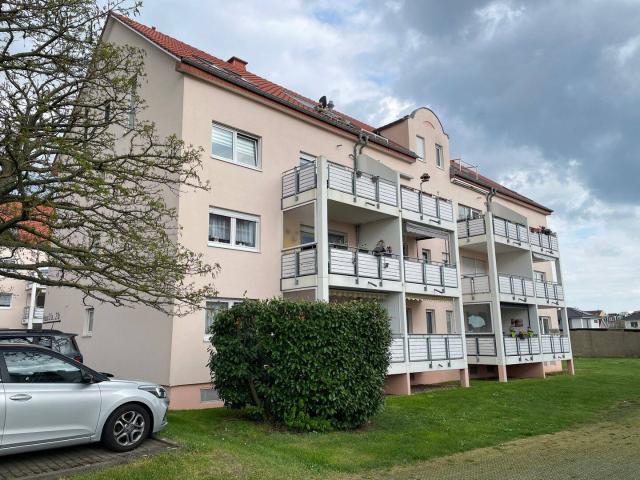 Attraktive Eigentumswohnung mit 3 Zimmern und großen Balkon in Markranstädt