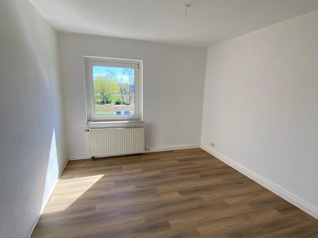 Attraktive, frisch renovierte 3 Raumwohnung in zentraler Lage von Merseburg zu vermieten