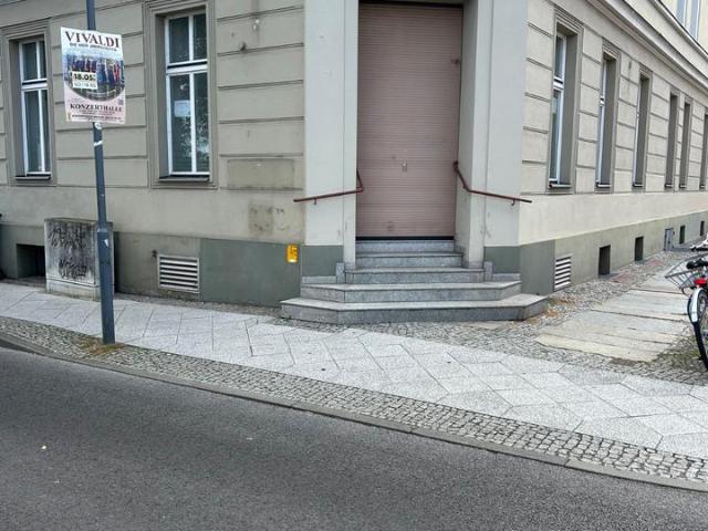 Attraktive Gewerbeeinheit in Zentrumsnähe – ideal für Praxis, Büro oder Kanzlei