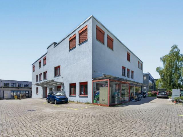 Attraktive Gewerbefläche mit vielseitigen Nutzungsmöglichkeiten in Geroldswil