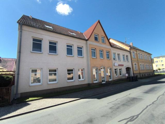 Attraktive Kapitalanlage: Vollvermietetes Wohn und Geschäftshaus mit Entwicklungspotenzial