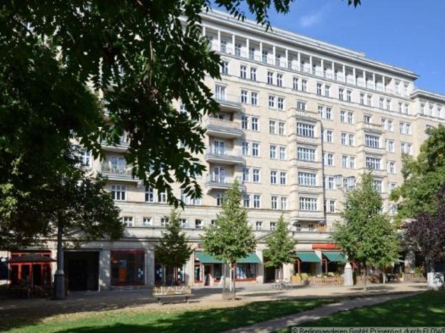 Attraktive Kapitalanlage: Vermietete 2 Zimmer Wohnung in der Karl Marx Allee