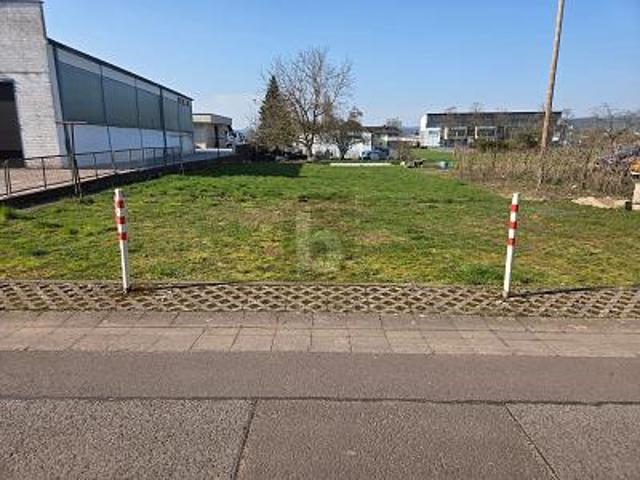 ATTRAKTIVE LAGE MIT ENTWICKLUNGSPOTENZIAL