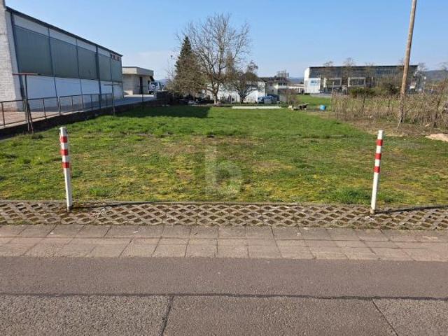 ATTRAKTIVE LAGE MIT ENTWICKLUNGSPOTENZIAL