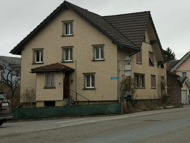 ATTRAKTIVE LIEGENSCHAFT MIT ENTWICKLUNGSPOTENZIAL IN ZENTRALER LAGE