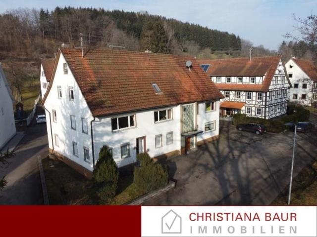 ATTRAKTIVE RANDLAGE: 2 Familienhaus in Balingen Zillhausen