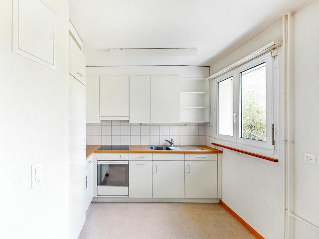 Attraktive Wohnung an ruhiger und begrünter Lage! Dreamo. Ch