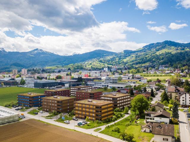 Attraktive Wohnung einziehen, wohlfühlen, glücklich sein