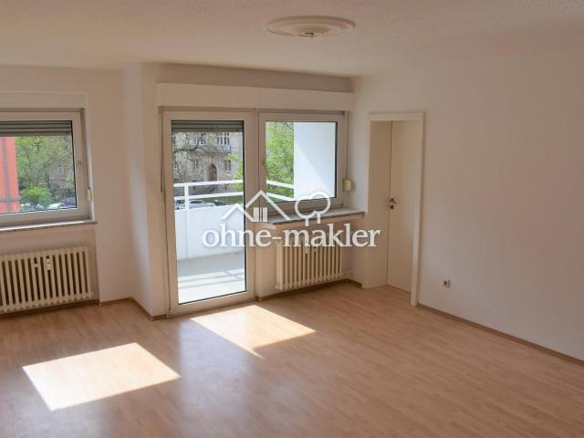 Attraktive Wohnung mit Einbauküche Erstbezug nach Sanierung in zentraler Lage #12