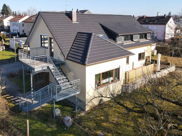 Ehemalige Fabrikantenvilla. top gepflegt. großzügig. zentral gelegen