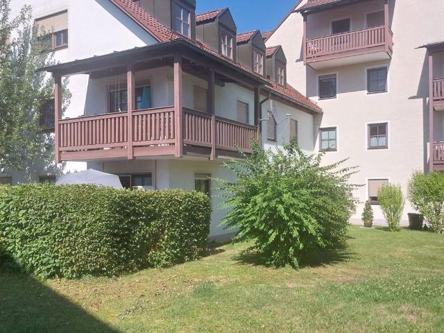 Attraktive 2 Zimmer Wohnung, gute Lage, schöner Eckbalkon, noch vermietet frei werdend