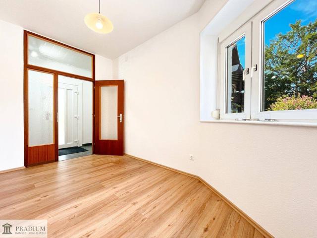 Attraktive 2 Zimmer Wohnung in Top Lage von Bad Vöslau – generalsaniert 2025