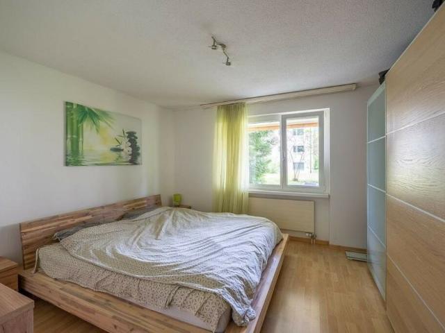 Attraktive 3.5 Zi Wohnung mit sonnigem Sitzplatz