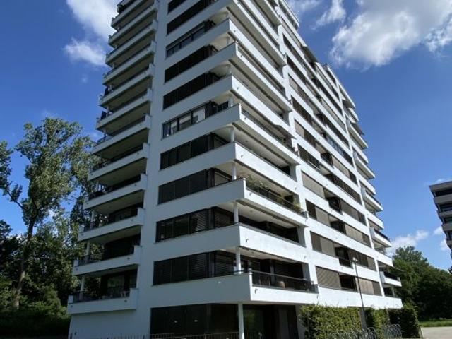 Attraktive 3.5 Zimmerwohnung Nähe Bachgraben