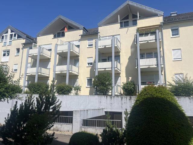 Attraktive 3,5 Zimmer Wohnung mit Balkon in ruhiger Lage auf der Diezenhalde in Böblingen
