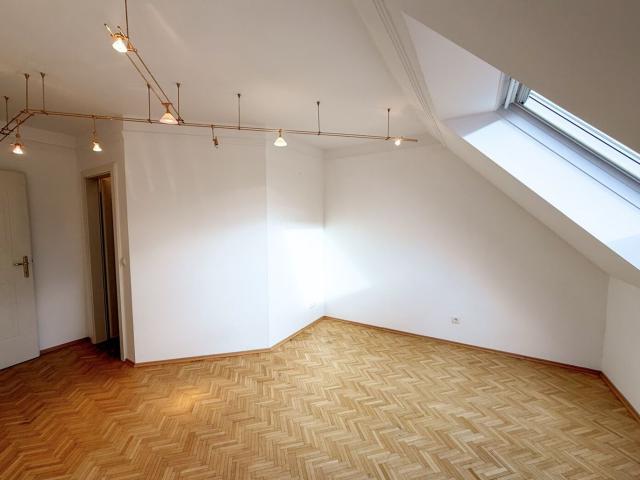 Attraktive 3 Zimmer Wohnung in Begehrter, Ruhiger Wohngegend von Kalsdorf, Inkl. Parkplatz