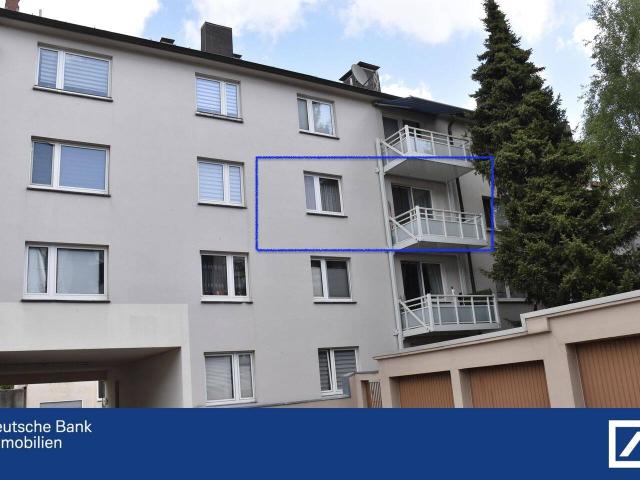 Attraktive 3 Zimmer Wohnung mit Balkon und Garage in zentraler Lage von Wuppertal Heckinghausen