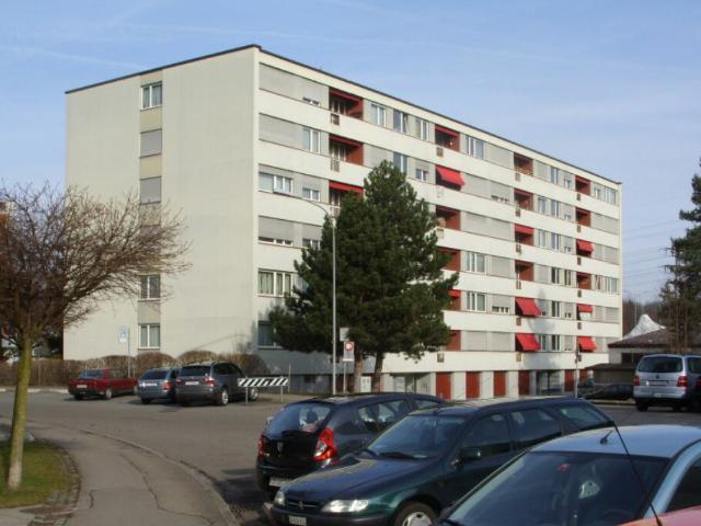 Attraktive 3 Zimmer Wohnung mit Balkon in Schwammendingen