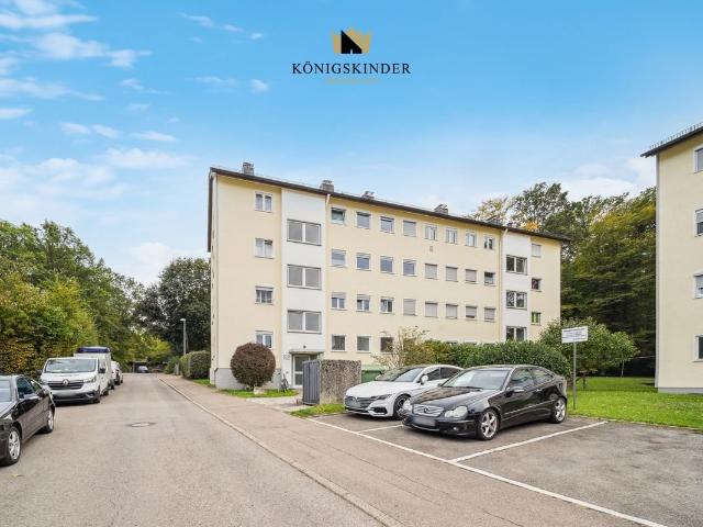 Attraktive 3 Zimmerwohnung mit Balkon in Waldrandlage von Stuttgart Weilimdorf!