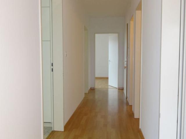 Attraktive 4 Zimmer Wohnung in Winterthur Wülflingen