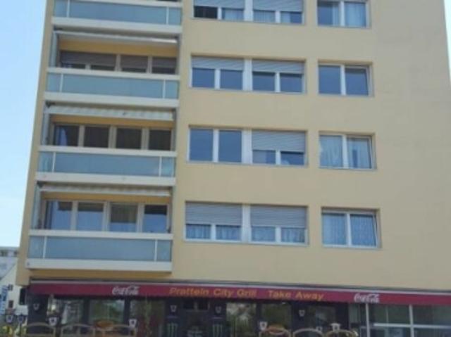 Attraktive 4 Zimmerwohnung mit 2 Balkonen