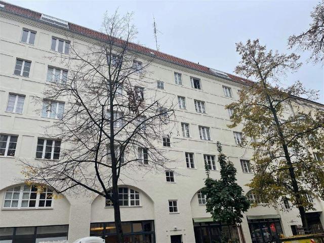 Attraktives 2,5 Zimmer Wohnung im Ludwigkirch Kiez