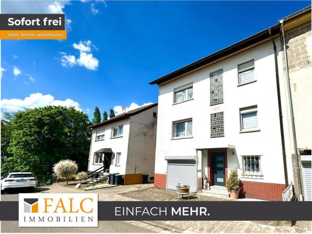 Attraktives Wohnhaus mit Sonnen Terrasse & Garten ums Eck!