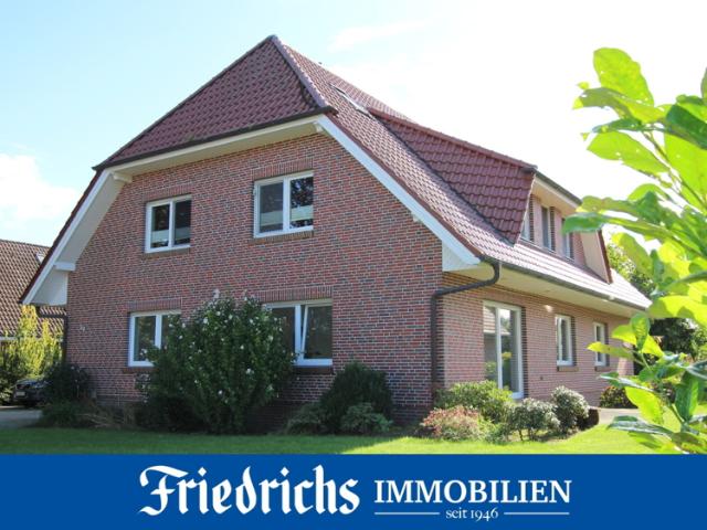 Attraktives ZFH mit vermieteter OG Wohnung, zwei Garagen u. Garten in Bad Zwischenahn Petersfehn II