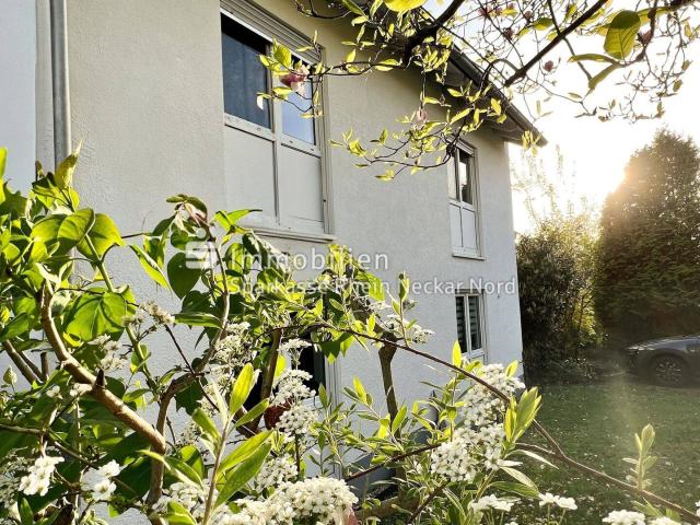 Attraktives Zweifamilienhaus in begehrter Wohnlage von Weinheim