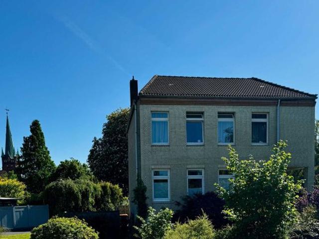 Attraktives Zweifamilienhaus in Hamburg Moorfleet, vermietet, zentral gelegen und gleichzeitig in einer ruhigen Umgebung
