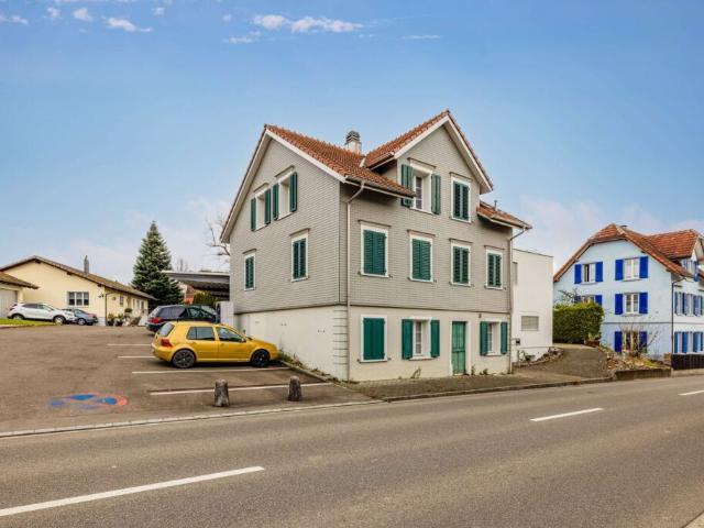 Attraktives Anlageobjekt: Neuwertiges Mehrfamilienhaus mit nachhaltigen Mieteinnahmen