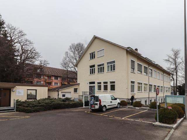 Attraktives Büro im 1. OG an zentraler Lage