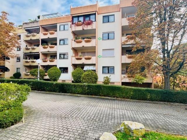 Attraktives Doppelpaket: zwei vermietete Appartements + 2 TG Stellplätze mit Potential zu verkaufen