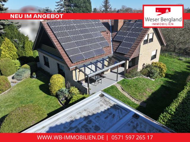 Einfamilienhaus mit Einliegerwohnung und Sonnengrundstück