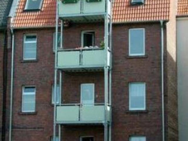 Attraktives Mehrfamilienwohnhaus Stadtreihenhaus voll vermietet, in guter zentraler Lage, sucht Kapitalanleger!
