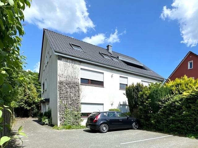 Attraktives Mehrfamilienhaus mit Ausbaureserve in Schildesche Nähe Obersee KEINE MAKLERPROVISION