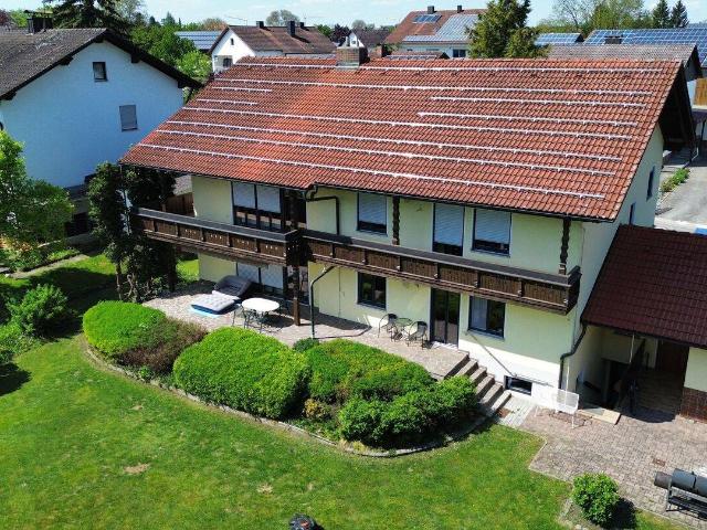 Attraktives Renditehaus zum Wohnen & Vermieten: mit PV Vorbereitung und in Top Lage nahe BMW Werk