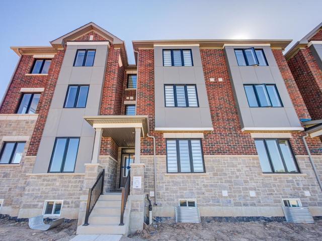 Att/Row/Townhouse Property