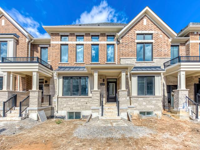 Att/Row/Townhouse Property