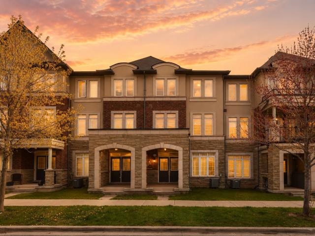 Att/Row/Townhouse Property