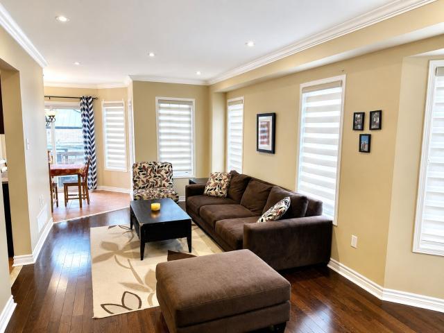 Att/Row/Townhouse Property